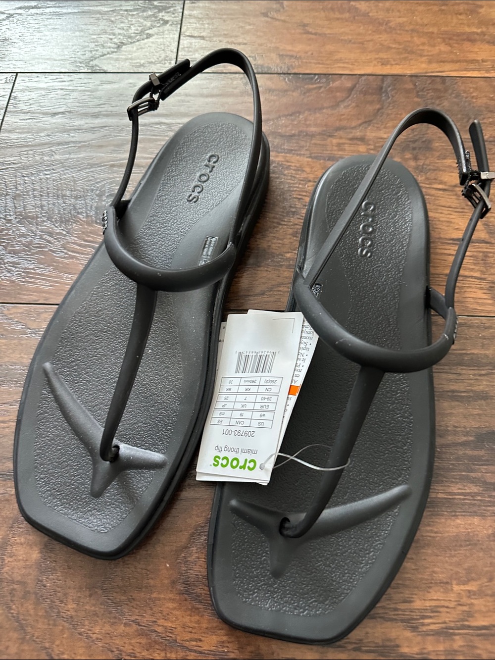 CROCS square toe Miami Thong Flip